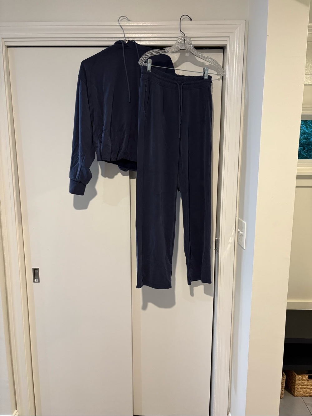 Athleta Charcoal Gray Mock Neck Sweatshirt XXS & Wide Leg Pants XXS Set